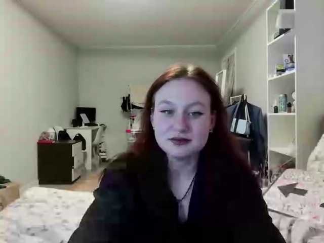 LoiseLovetto live cam on BongaCams