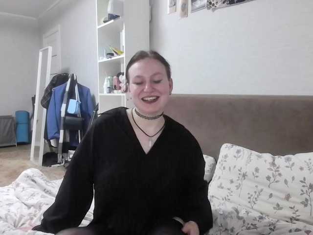 LoiseLovetto live cam on BongaCams