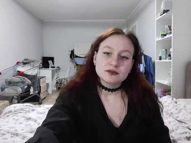 LoiseLovetto live cam on BongaCams