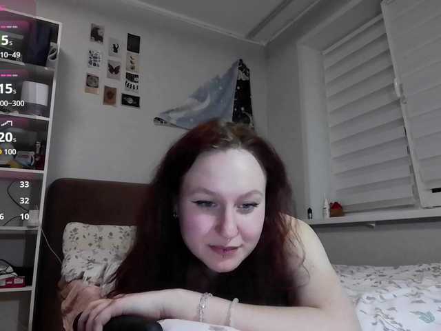 LoiseLovetto live cam on BongaCams