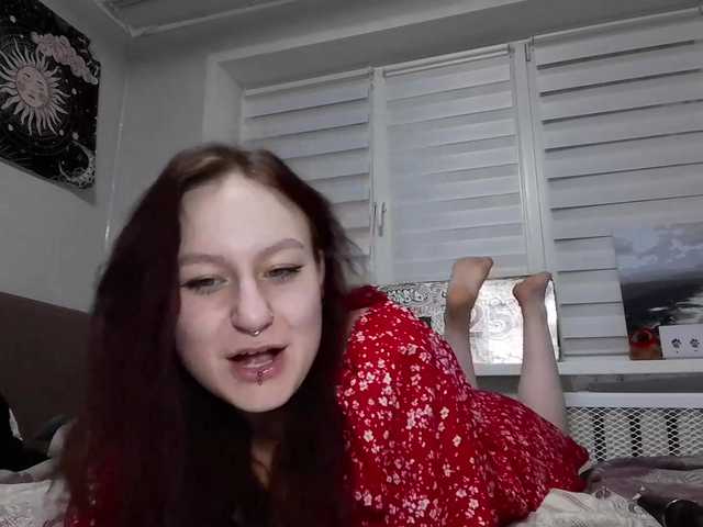 LoiseLovetto live cam on BongaCams