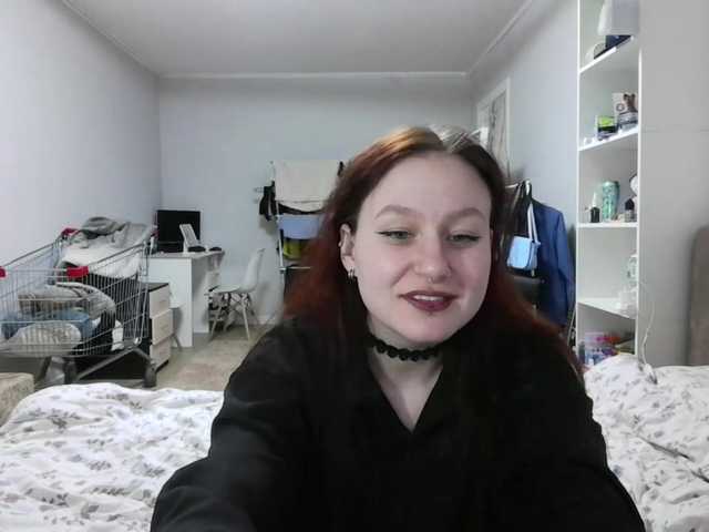 LoiseLovetto live cam on BongaCams
