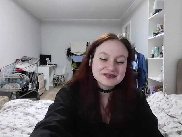 LoiseLovetto live cam on BongaCams