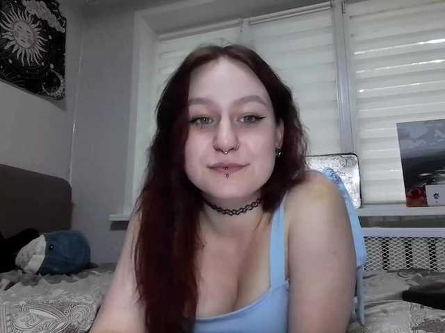 LoiseLovetto live webcam show
