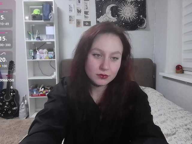 LoiseLovetto live cam on BongaCams