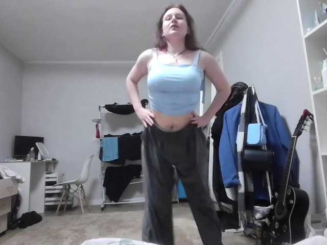 LoiseLovetto live cam on BongaCams