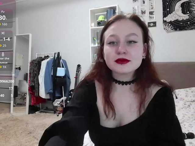 LoiseLovetto live cam on BongaCams