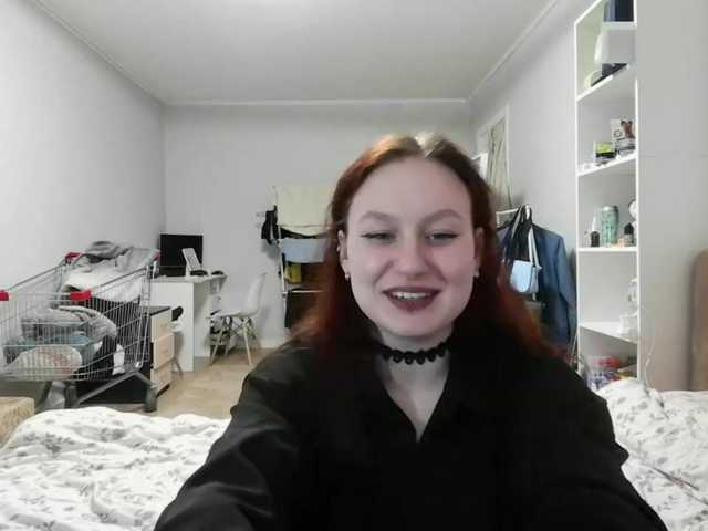 LoiseLovetto live cam on BongaCams