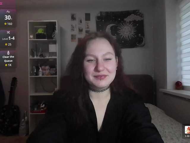 LoiseLovetto live cam on BongaCams