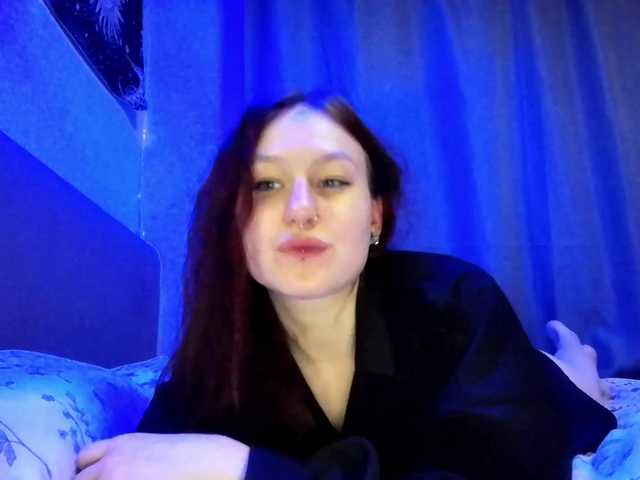 LoiseLovetto live cam on BongaCams