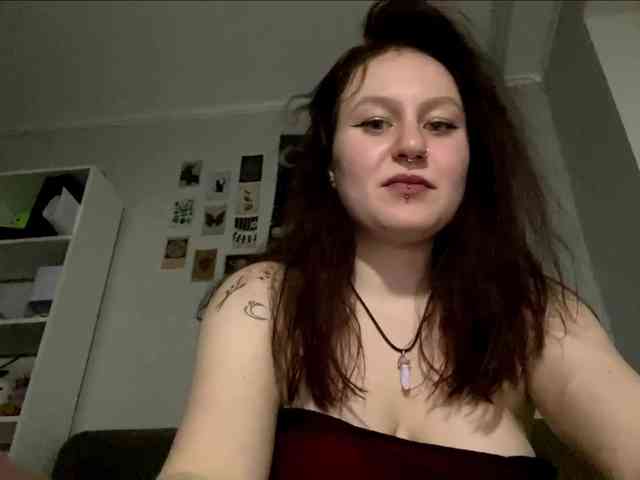 LoiseLovetto webcam