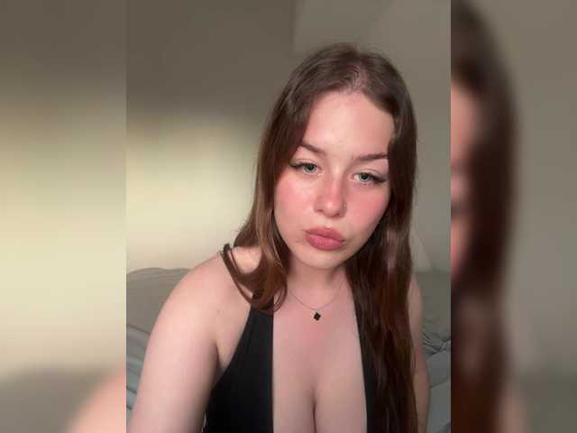 LupsiMupsi live cam on BongaCams