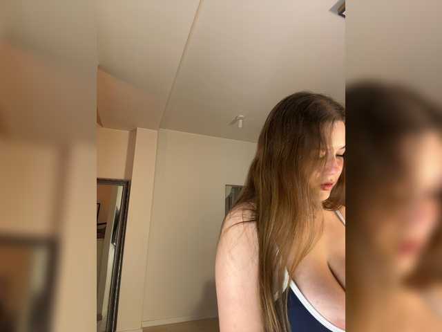 LupsiMupsi live cam on BongaCams