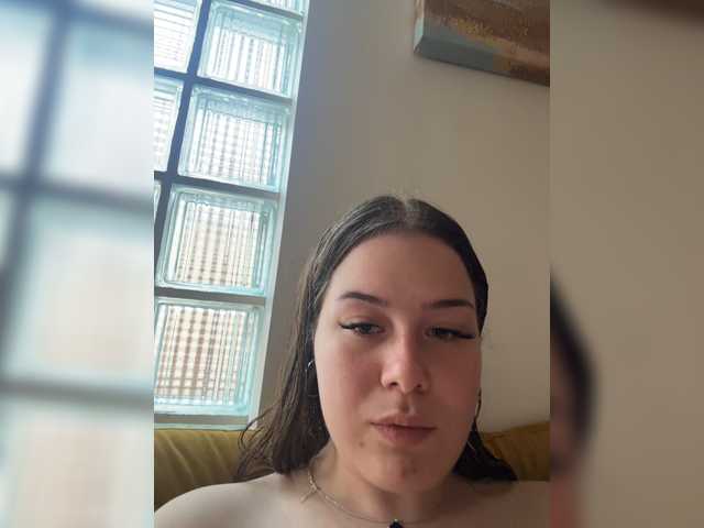 LupsiMupsi live cam on BongaCams