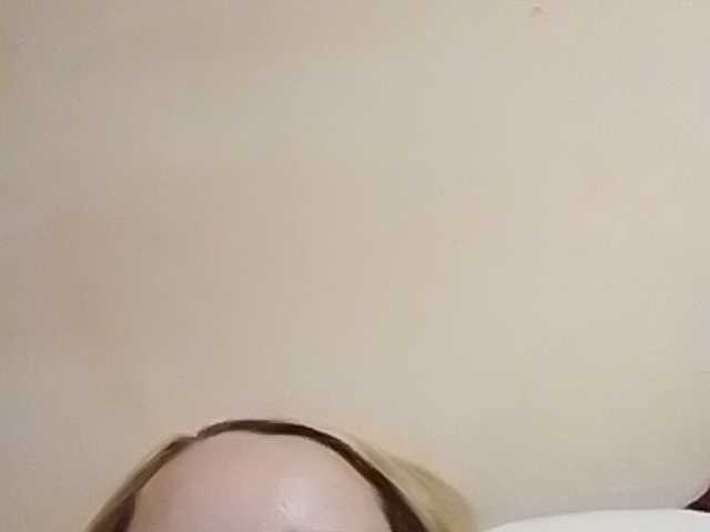 W125 live cam on BongaCams