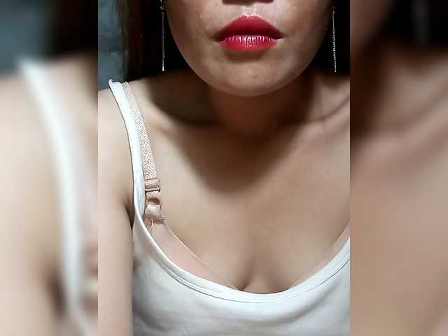 melynaa live cam on BongaCams