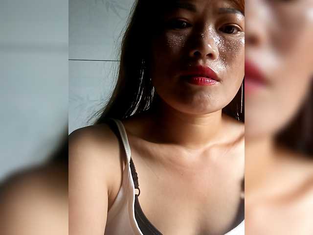 melynaa live cam on BongaCams