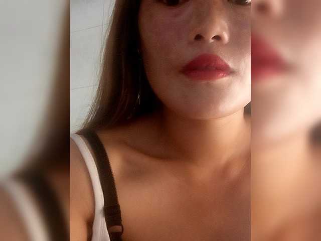 melynaa live cam on BongaCams