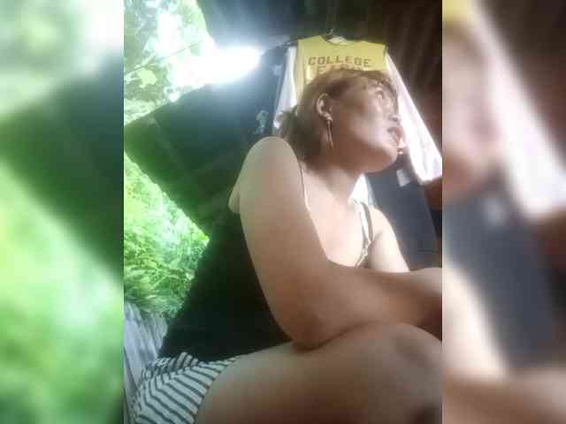 melynaa webcam