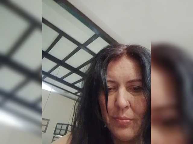 Ally46x live cam