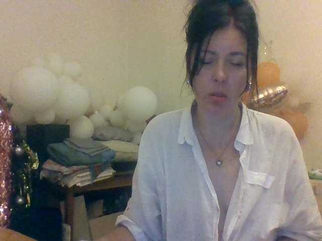 Ally46x live webcam show