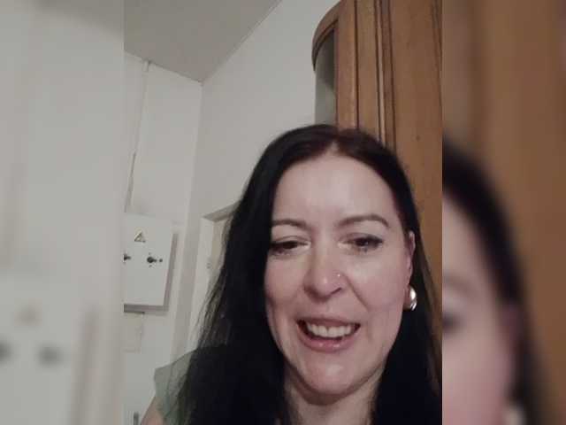 Ally46x live cam on BongaCams