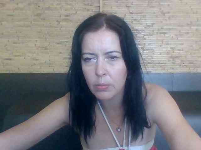 Ally46x Live Webcam on BongaCams