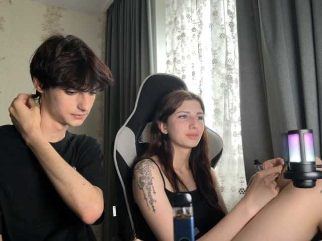 Skynlayer live cam on BongaCams