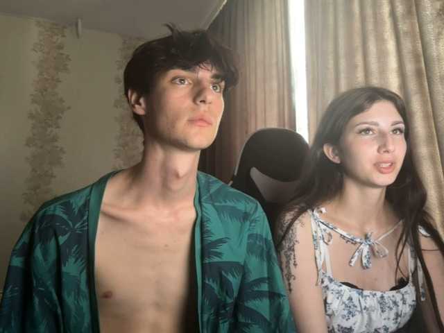 Skynlayer live cam on BongaCams