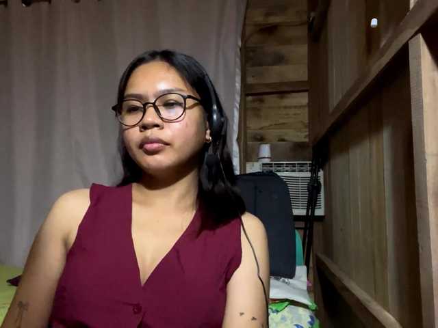 LurleneSchaufelberge live cam on BongaCams