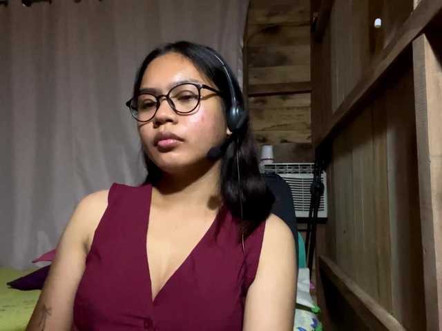 LurleneSchaufelberge live cam on BongaCams