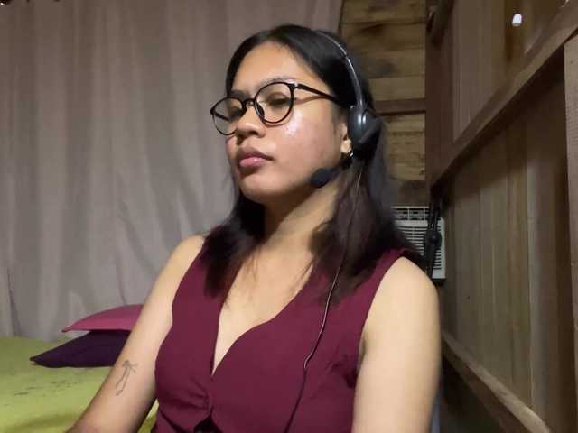 LurleneSchaufelberge live cam on BongaCams