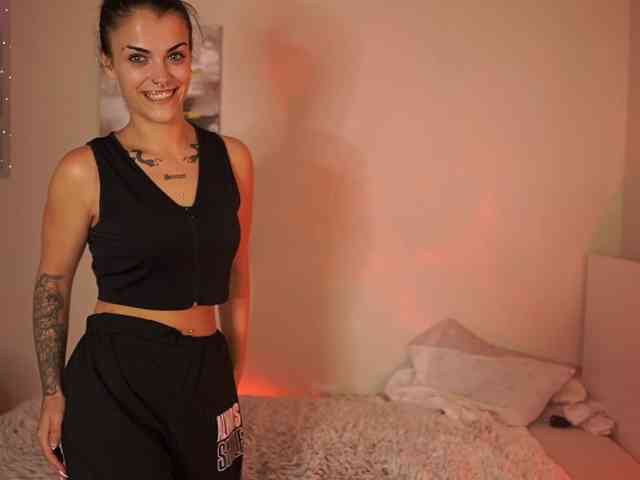 Paulinemedonca webcam