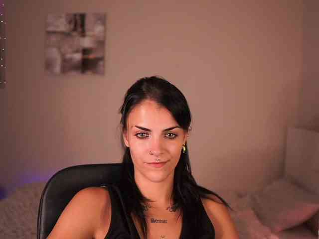 Paulinemedonca webcam