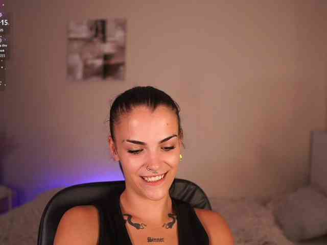 Paulinemedonca webcam