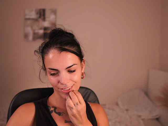 Paulinemedonca webcam