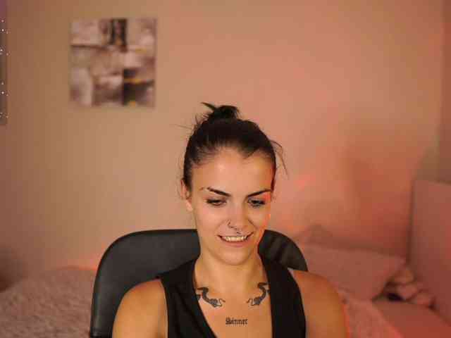 Paulinemedonca webcam