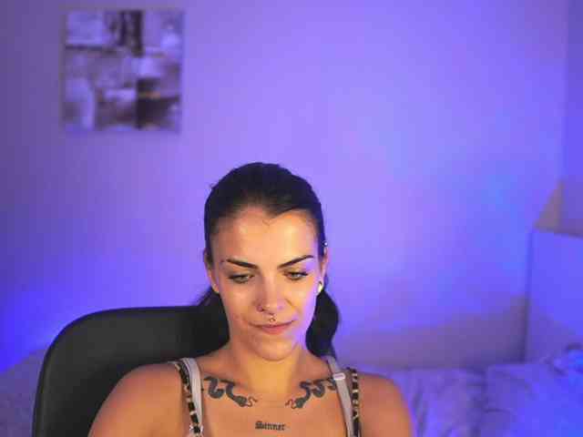 Paulinemedonca webcam