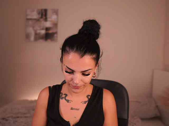 Modella: Paulinemedonca