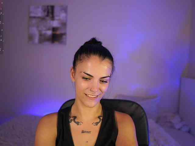 Paulinemedonca webcam