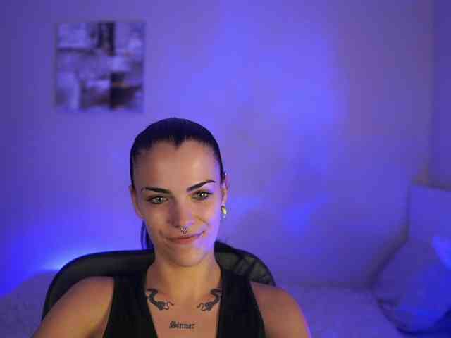 Paulinemedonca webcam
