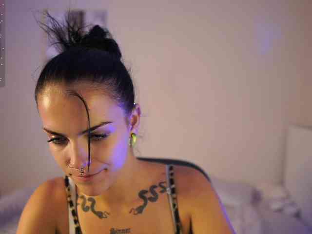 Paulinemedonca webcam