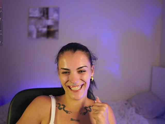 Paulinemedonca webcam