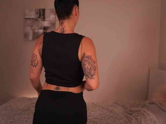 Paulinemedonca Sex Cam Show