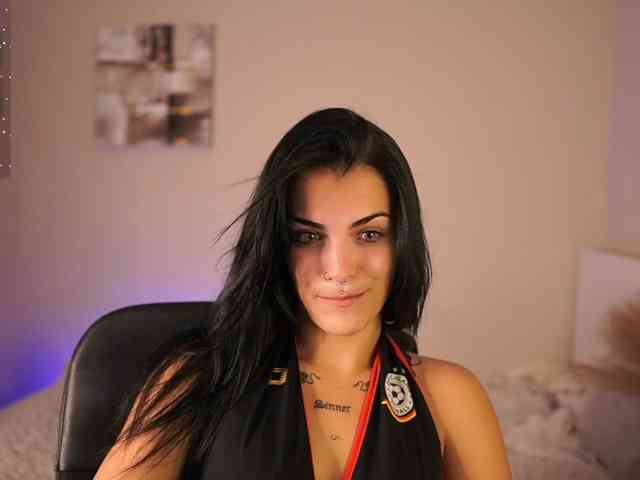 Paulinemedonca webcam