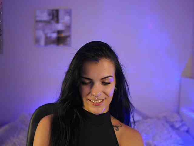 Paulinemedonca webcam