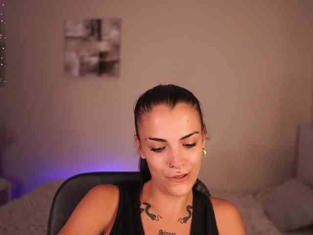 Paulinemedonca webcam