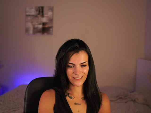 Paulinemedonca webcam