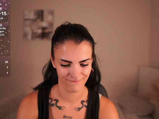 Paulinemedonca webcam
