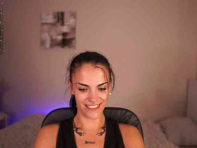 Paulinemedonca webcam